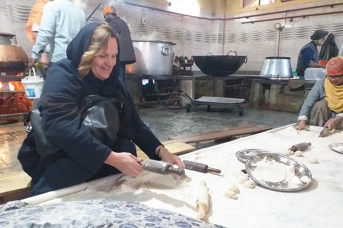 Chandni Chowk Old Delhi Food Tour With Spice Market - Additional Information