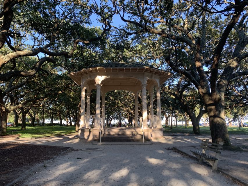 Charleston: Historical Walking Tour With Storytelling - Historical Figures and Events