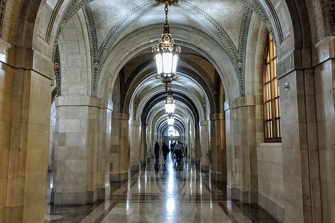 Chicago Architecture Tour: Underground Pedway and the Loop - Tour Inclusions and Pricing