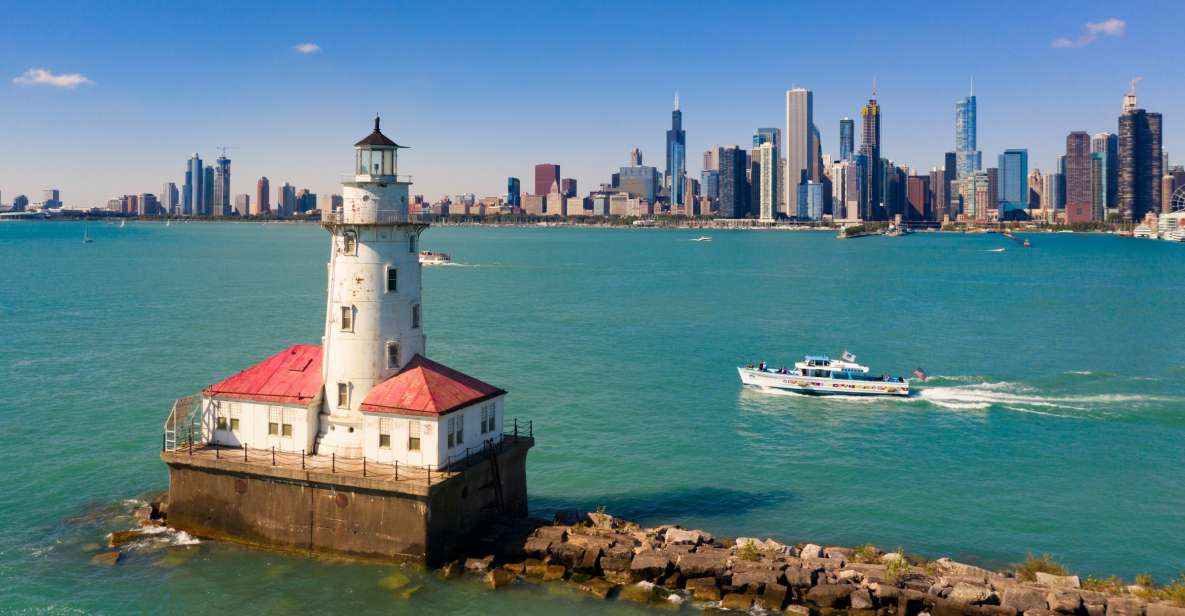 Chicago: Family Fun Urban Adventure River and Lake Cruise - Knowledgeable Guides and Commentary