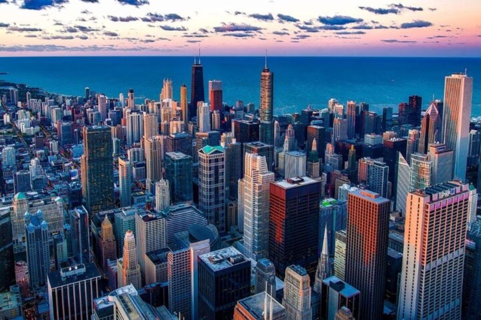 Chicago: Private Custom Tour With a Local Guide - Language Availability