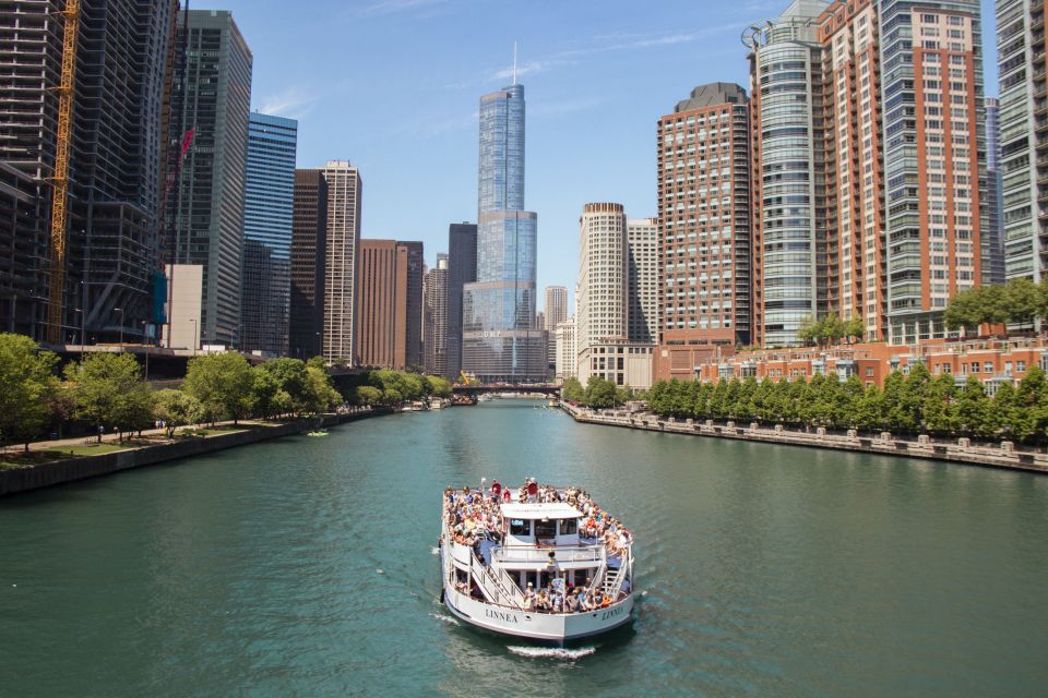 Chicago River: 1.5-Hour Guided Architecture Cruise - Inclusions and Amenities