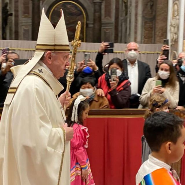 Christmas Eve Mass at the Vatican With Pope Francis - Inclusions