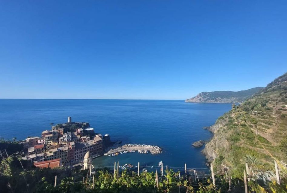 Cinque Terre From Vernazza to Monterosso and Sanctuaries - Panoramic Sea Views on Mule Tracks