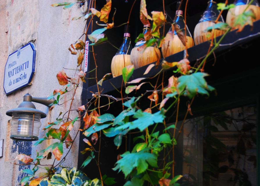Cinque Terre: Wine Tasting in Monterosso - Accompanying Local Snacks