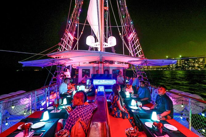 City Lights Cruise With Buffet Dinner + Free Flow Wine & Beer - Meeting and Pickup