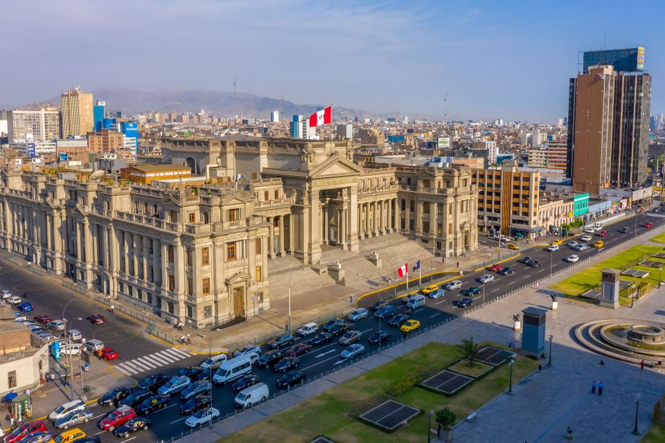 City Tour With Demonstration & Tasting of Pisco Sour - Pisco Sour Experience