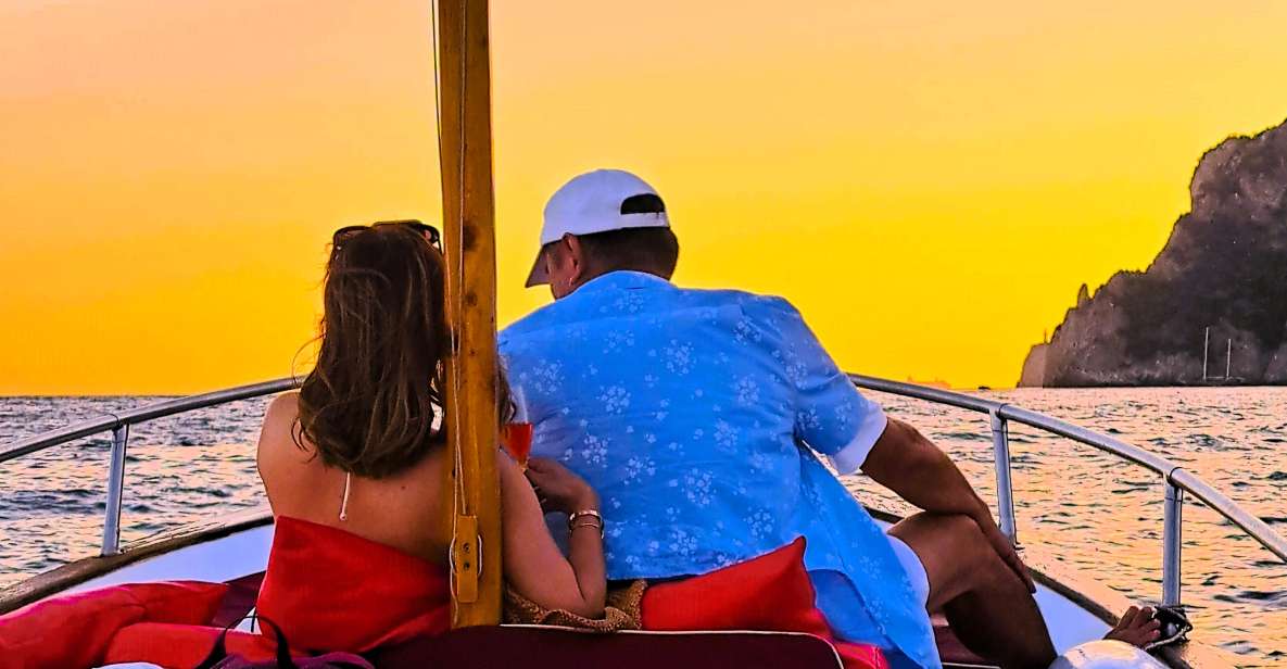 Classic Boat Tour of Capri at Sunset - Itinerary Highlights