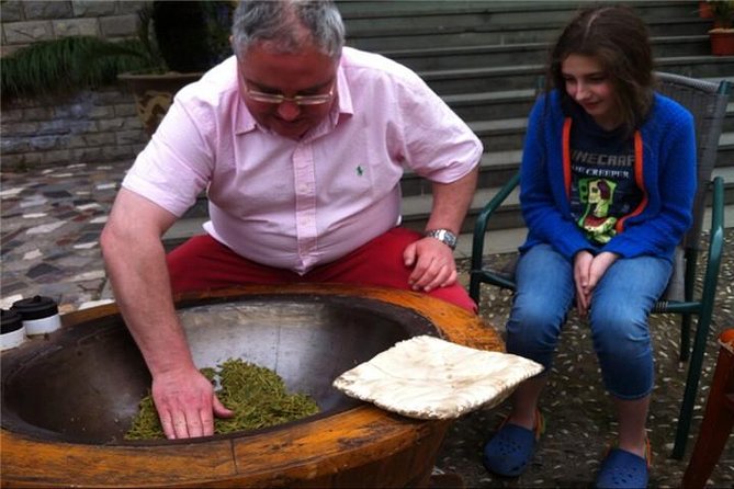 Day Tour to Discover the Secrets of Hangzhous Tea Culture - Exploring Longjing Tea Village