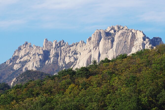 Day Trip to Mount Seorak and Naksansa Temple From Seoul - Key Details