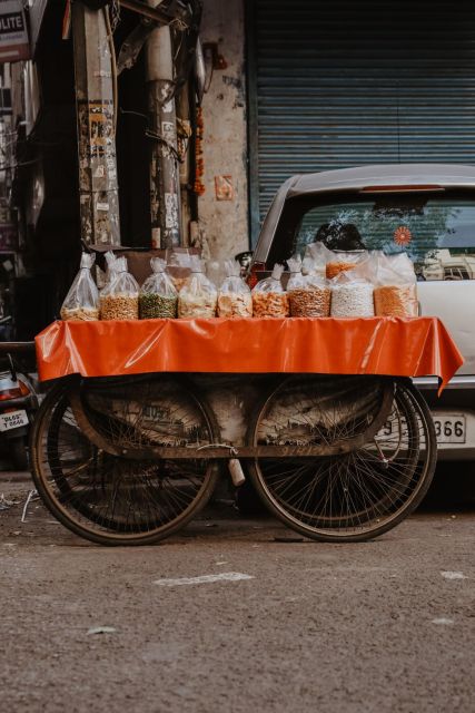Delhi: Local Dinner Tour in Old Delhi - Transportation Options