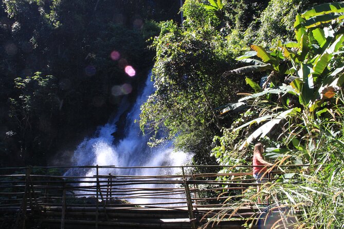 Doi Inthanon National Park and 2 Hours Hiking With Private Tour - Pickup and Meeting Information