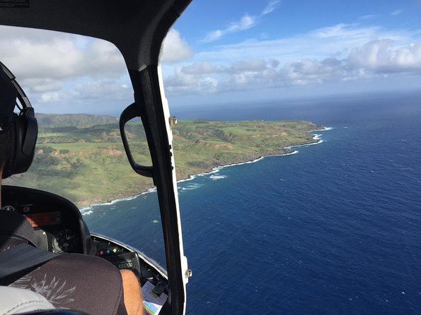 Doors off West Maui and Molokai 45 Minute Helicopter Tour - Requirements and Restrictions