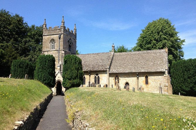 Downton Abbey and Highclere Castle Tour From London - Visiting Cogges Manor Farm