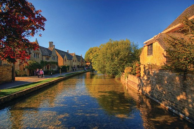 Downtown Abbey Village in The Cotswolds, Blenheim Palace & Lunch - Churchill Exhibition at Blenheim