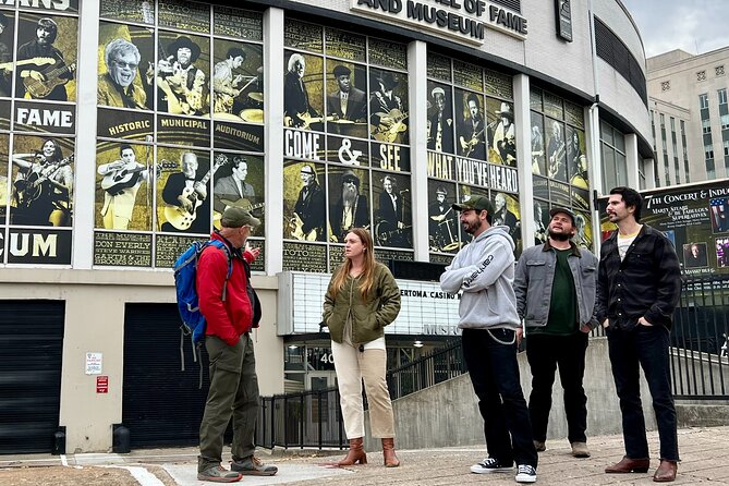 Downtown Nashville Sightseeing Walking Tour With Ice Cream - Meeting Point Details