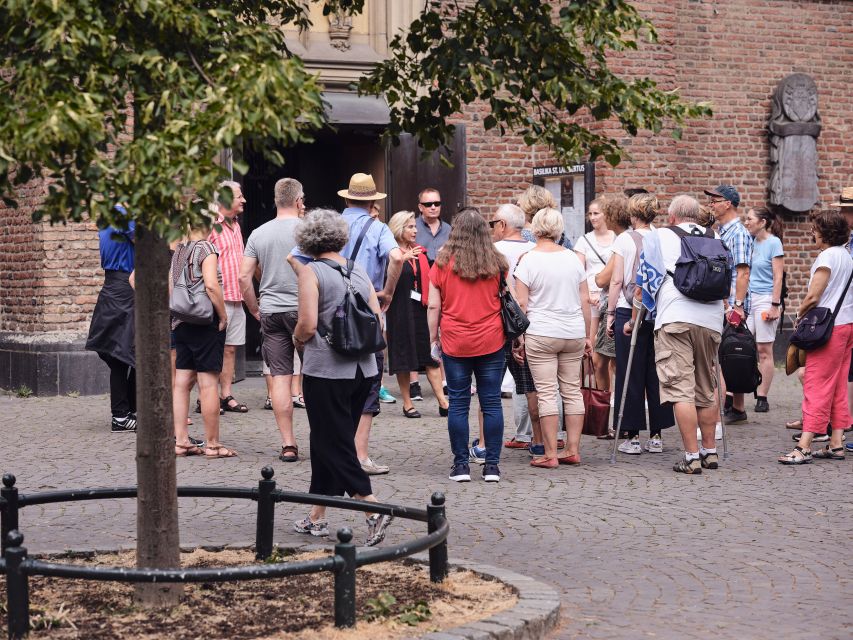 Düsseldorf: Old Town Guided Tour - Inclusions