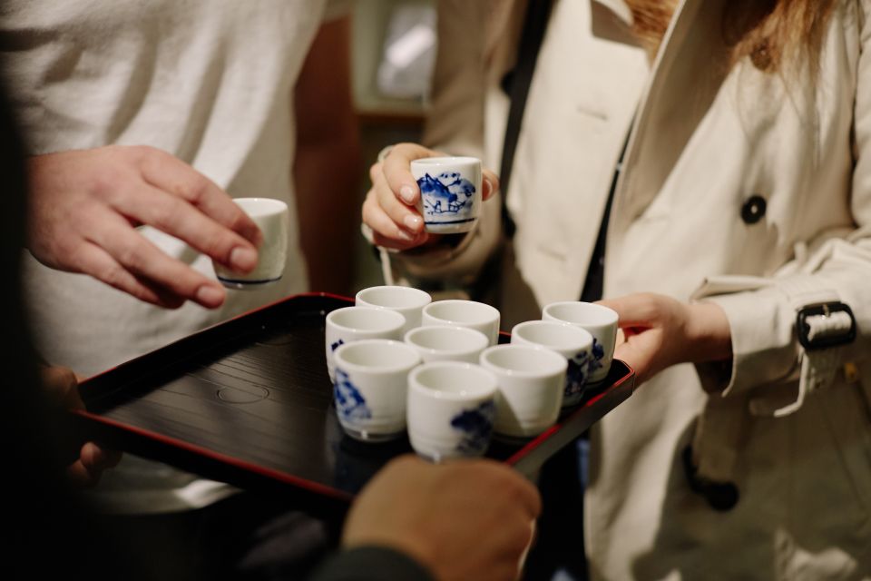 Düsseldorf: Sushi, Sake & Japanese Lifestyle Tour - Culinary Delights to Expect