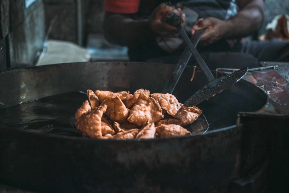 Eat Like a Local: Chandni Chowk Street Food and Walking Tour - Itinerary Details