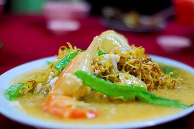 Eat Like a Local: Kuala Lumpur Hawker Center and Street Food Tour by Night - Tour Activities