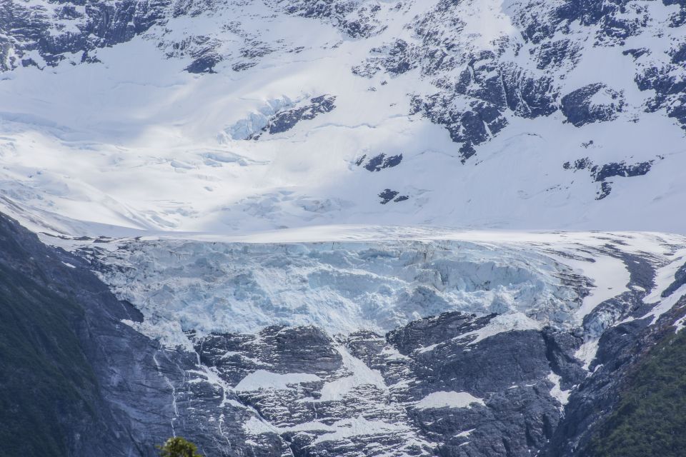 El Calafate: Hanging Glaciers, Cascade, and Forest Hike - Hiking Experience