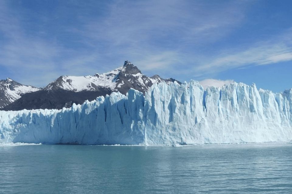 El Calafate: Perito Moreno Glacier Guided Day Tour & Sailing - Experience Details