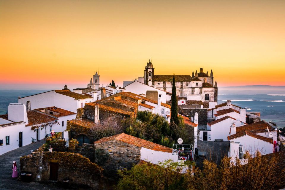 Évora & Monsaraz Day Trip - Small Group - Medieval Landmarks