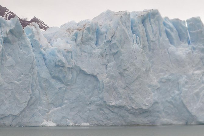 Excursion to the Perito Moreno Glacier, With Guide and Transfer To/From the Hotel - Accessibility Features