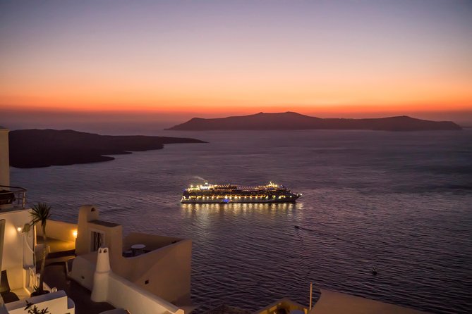 Explore Santorini With a Local Private Driver - Customizable Sightseeing Itinerary