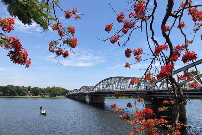 Exploring Hue Imperial City With Professional Driver By Private Car - Key Attractions to Visit