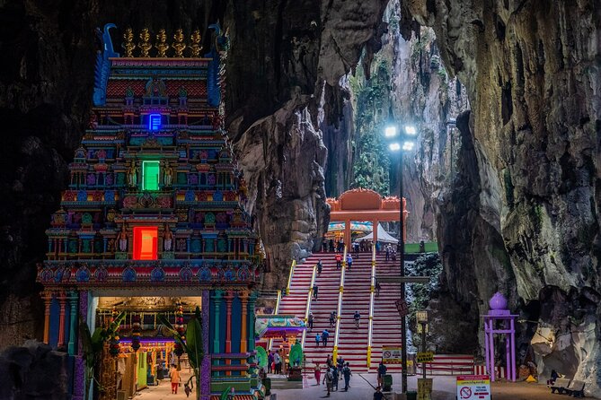 Fireflies Tour and Batu Cave Visit With Boat Ride and Seafood Dinner - Accessibility Information