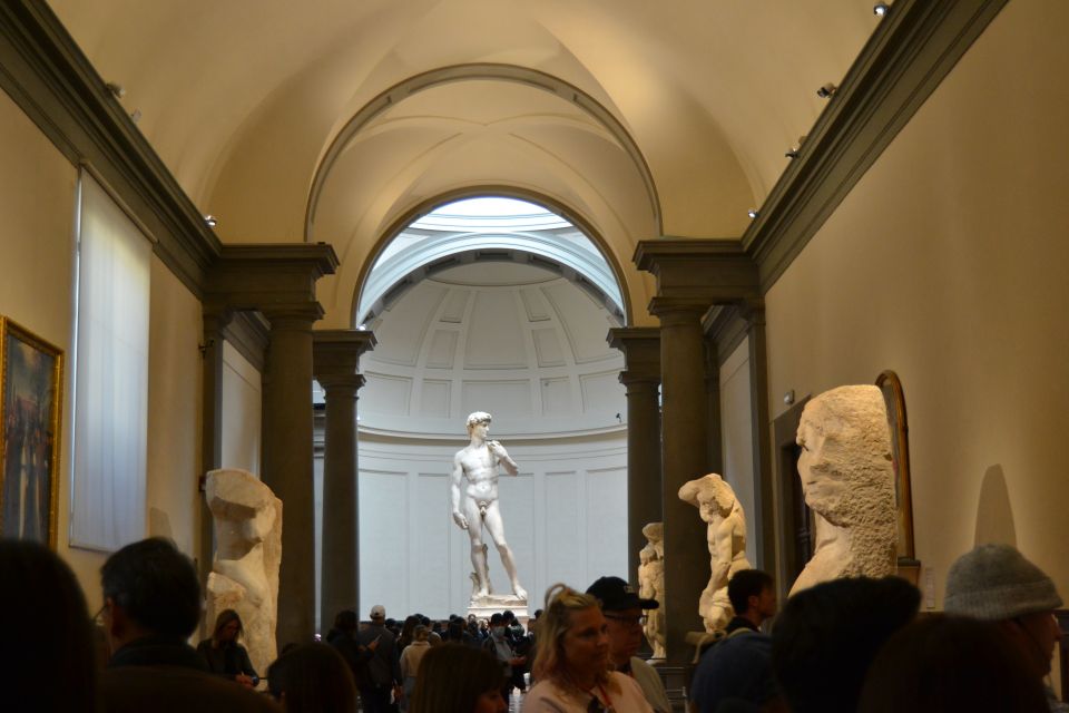 Florence: City Center, Accademia and Uffizi Gallery Tour - Group Size and Skip-the-Line Entry