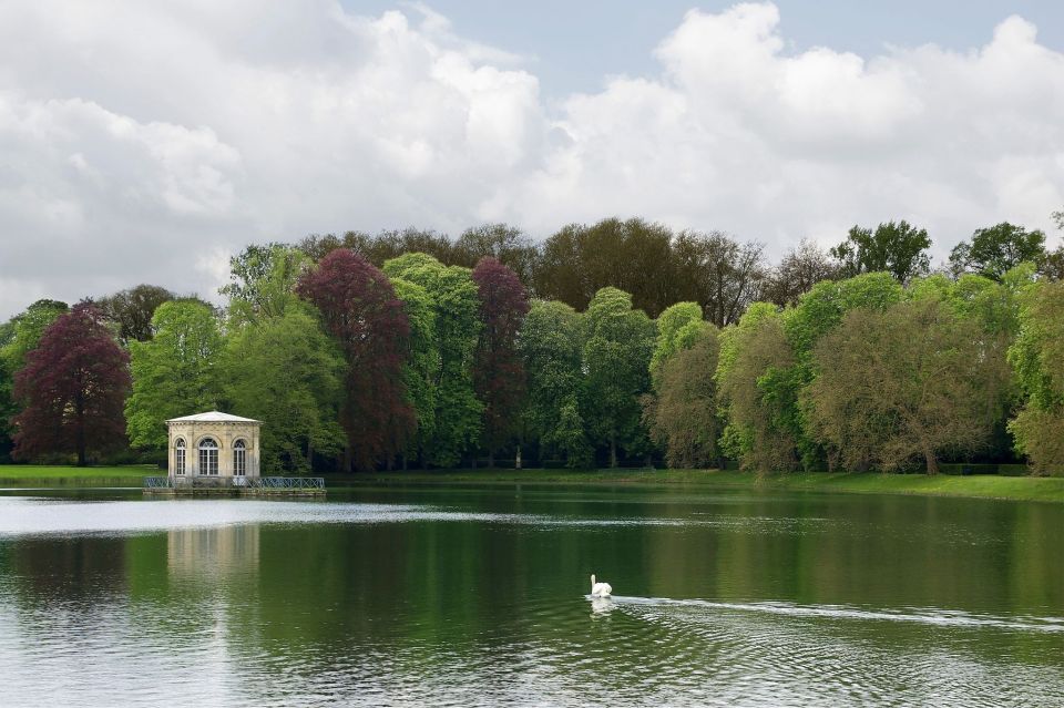 Fontainebleau: Fontainebleau Palace Private Guided Tour - Inclusions of the Experience