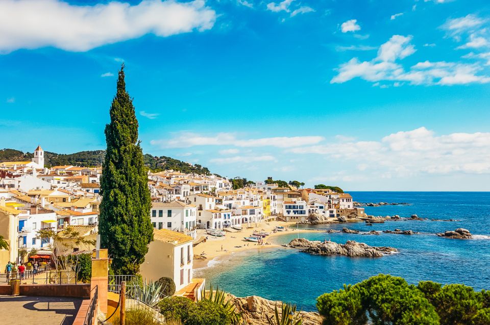 From Barcelona: Girona and Costa Brava Full-Day Tour - Tour Features