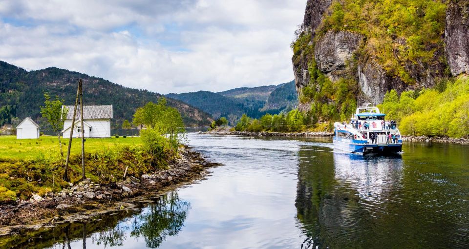 From Bergen: Scenic Fjord Cruise to Mostraumen - Scenic Views and Wildlife