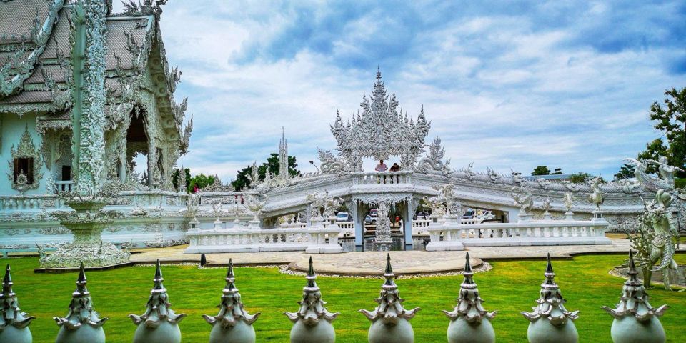 From Chiang Mai: White Temple Black House and Blue Temple - Mae Kajan Hot Springs