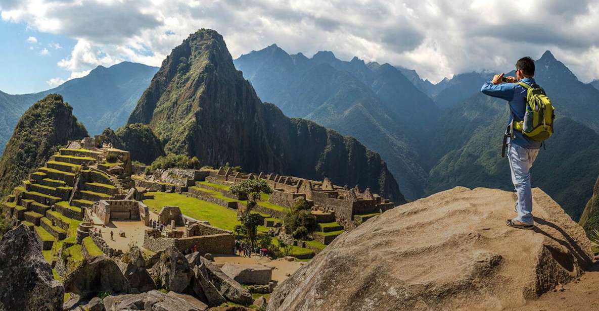 From Cusco: Train Ride and Guided Tour of Machu Picchu - Private Guided Tour of Machu Picchu