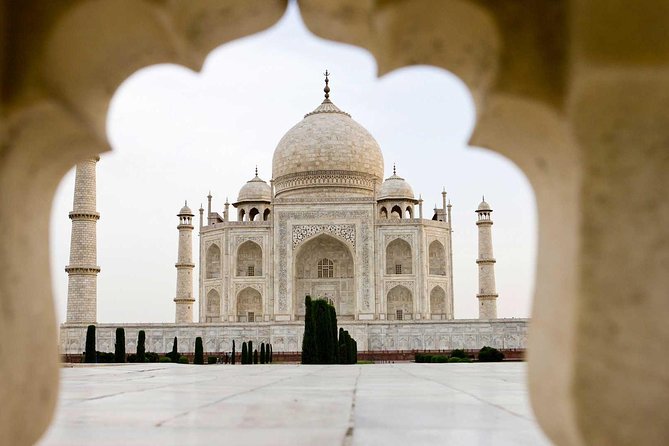 From Delhi: Luxury Taj Mahal Day Tour By Audi / BMW/ Mercedes - Cancellation Policy