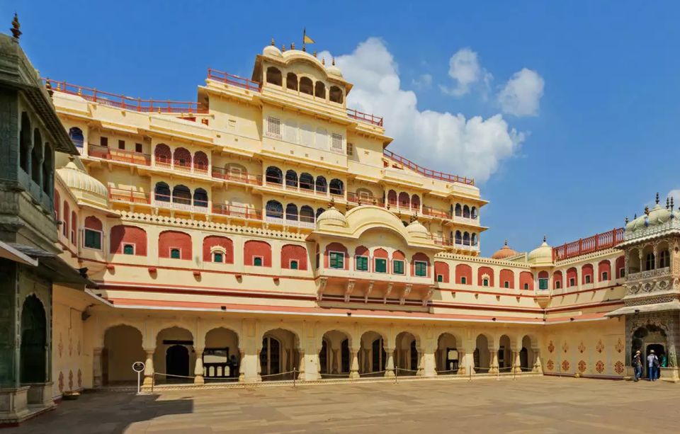 From Delhi : Private Jaipur Day Tour by Car - Transportation Options