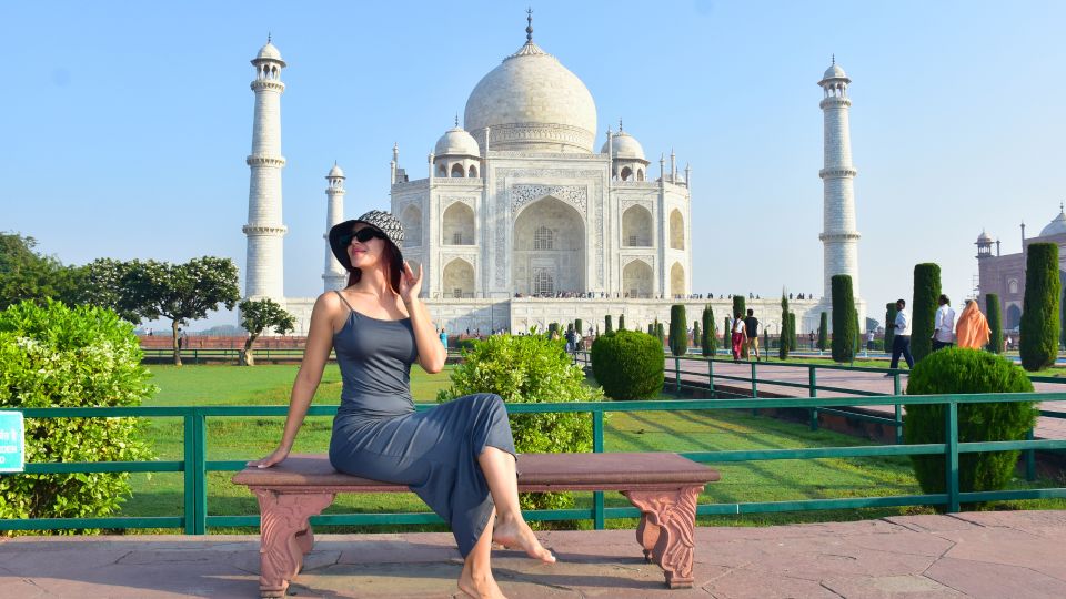 From Delhi: Visit Taj Mahal In Sunset & Agra Tour - Key Attractions in Agra