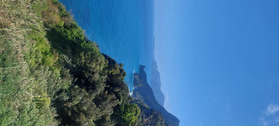 From Funchal: Pico Do Arieiro and Santana Full-Day 4x4 Tour - Exploring the Highest Mountains