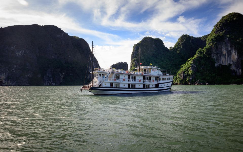 From Hanoi: Halong Bay 2-Day Guided Boat Cruise - Onboard Activities