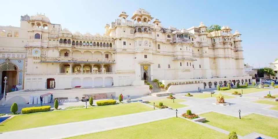 From Jaipur: Jaipur Udaipur Tour Package - Inclusions