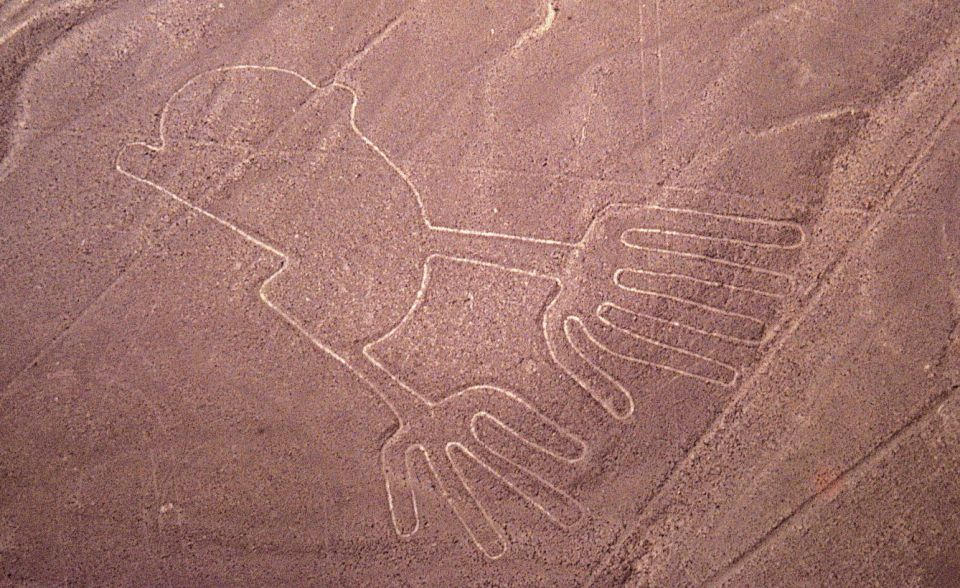 From Lima: Nazca Lines & Huacachina Oasis Guided Tour - Guided Tour in Multiple Languages