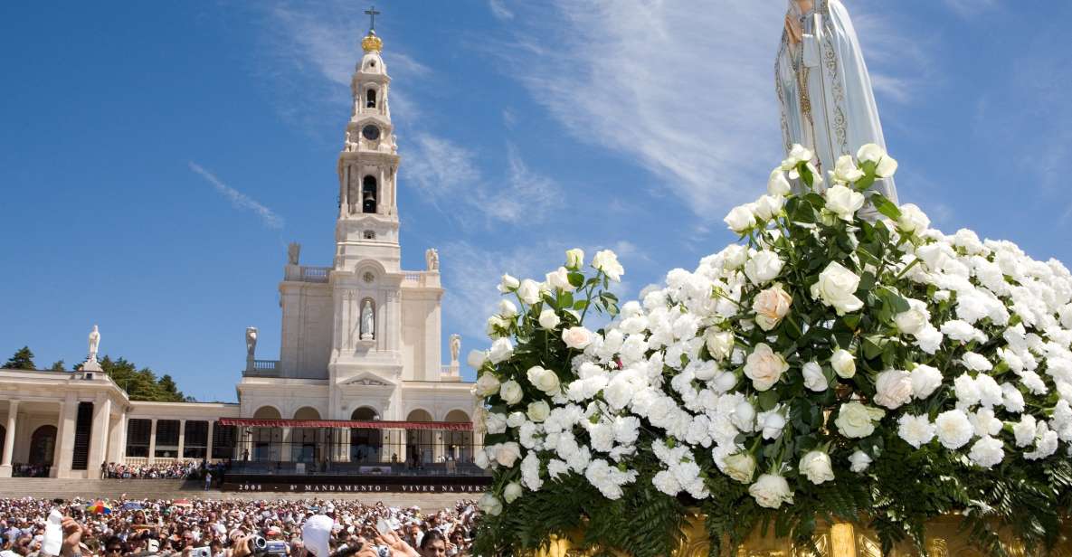 From Lisbon: Fatima, Nazare, Obidos & Batalha Full Day Tour - Fatima Sanctuary