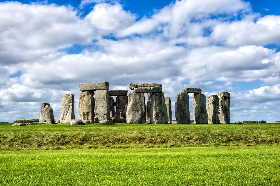 From London: Stonehenge Morning Day Trip With Admission - Itinerary Details