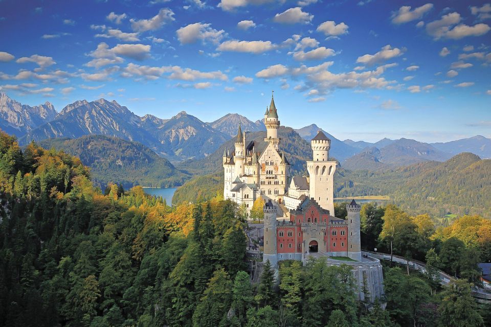 From Munich: Neuschwanstein & Linderhof Castle Full-Day Trip - Unique Experience Highlights