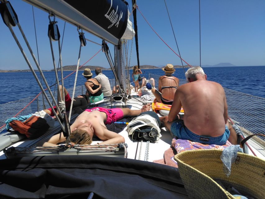 From Paros: Private Sailing Cruise With Lunch and Snorkeling - Onboard Amenities