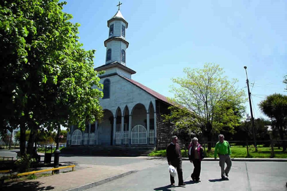 From Puerto Varas or Puerto Montt: Chiloé Island Tour - Key Stops Along the Route