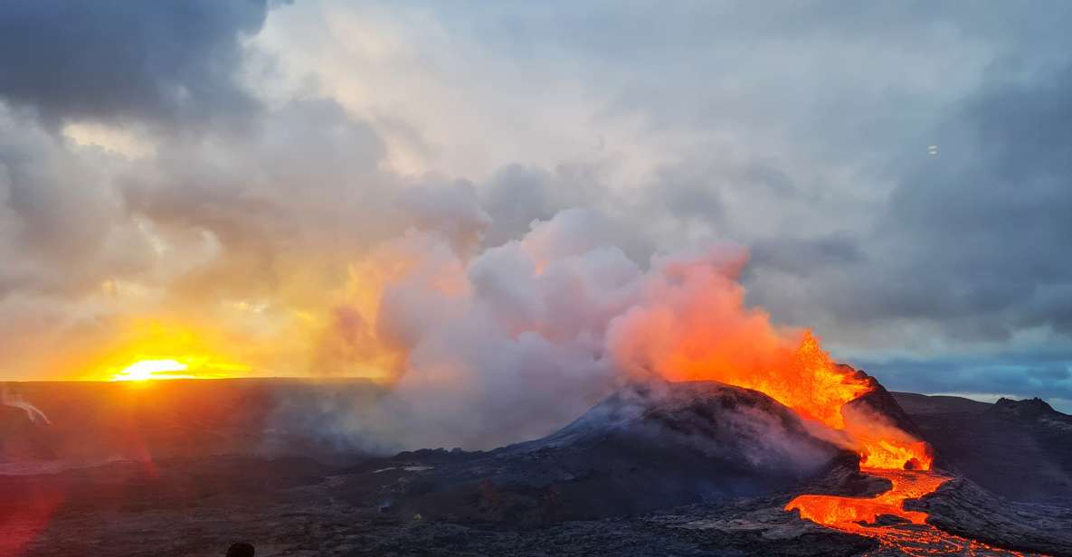 From Reykjavík: Fagradalsfjall Volcano Hike With Geologist - Experience Highlights